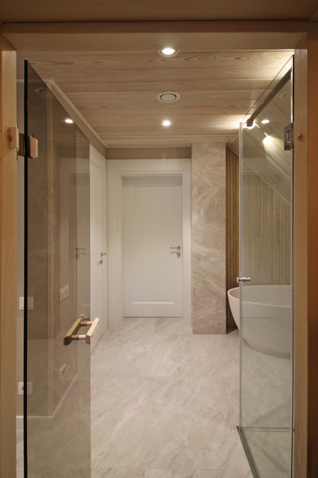 Срубовой коттедж в Рощино