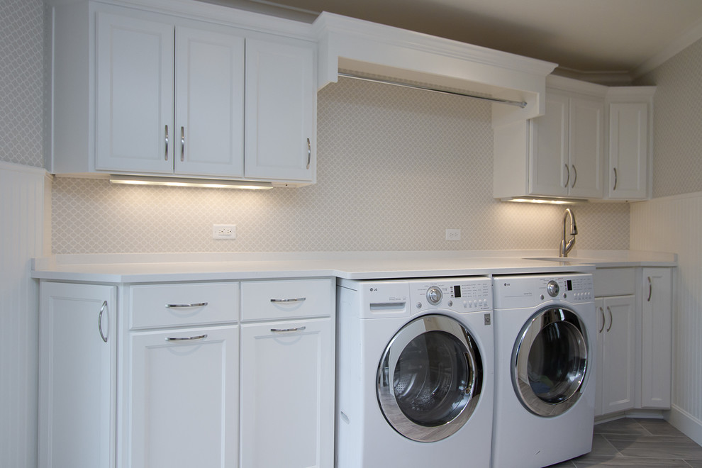 Traditional laundry room in Kansas City.
