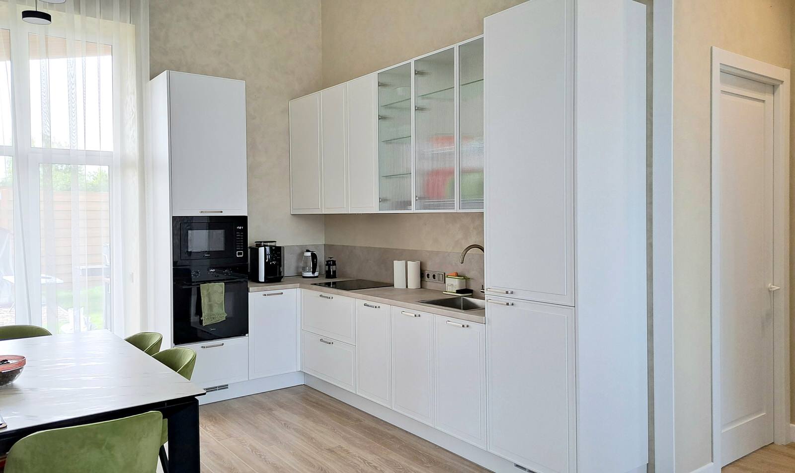 Мебель для коттеджа в посёлке «Найди»