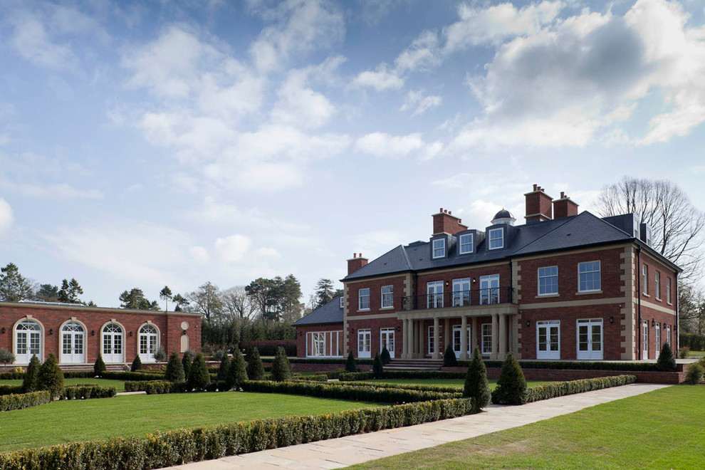 BISHOPSHEATH ENGLEFIELD GREEN