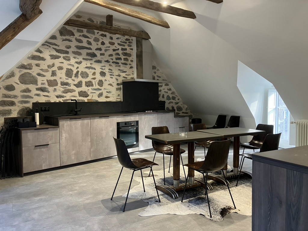 AMENAGEMENT DES COMBLES D'UNE HABITATION à SALERS (Le Bourg)