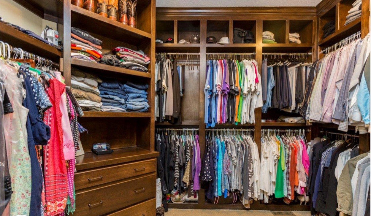 Walk in Pantries and Walk in Closets