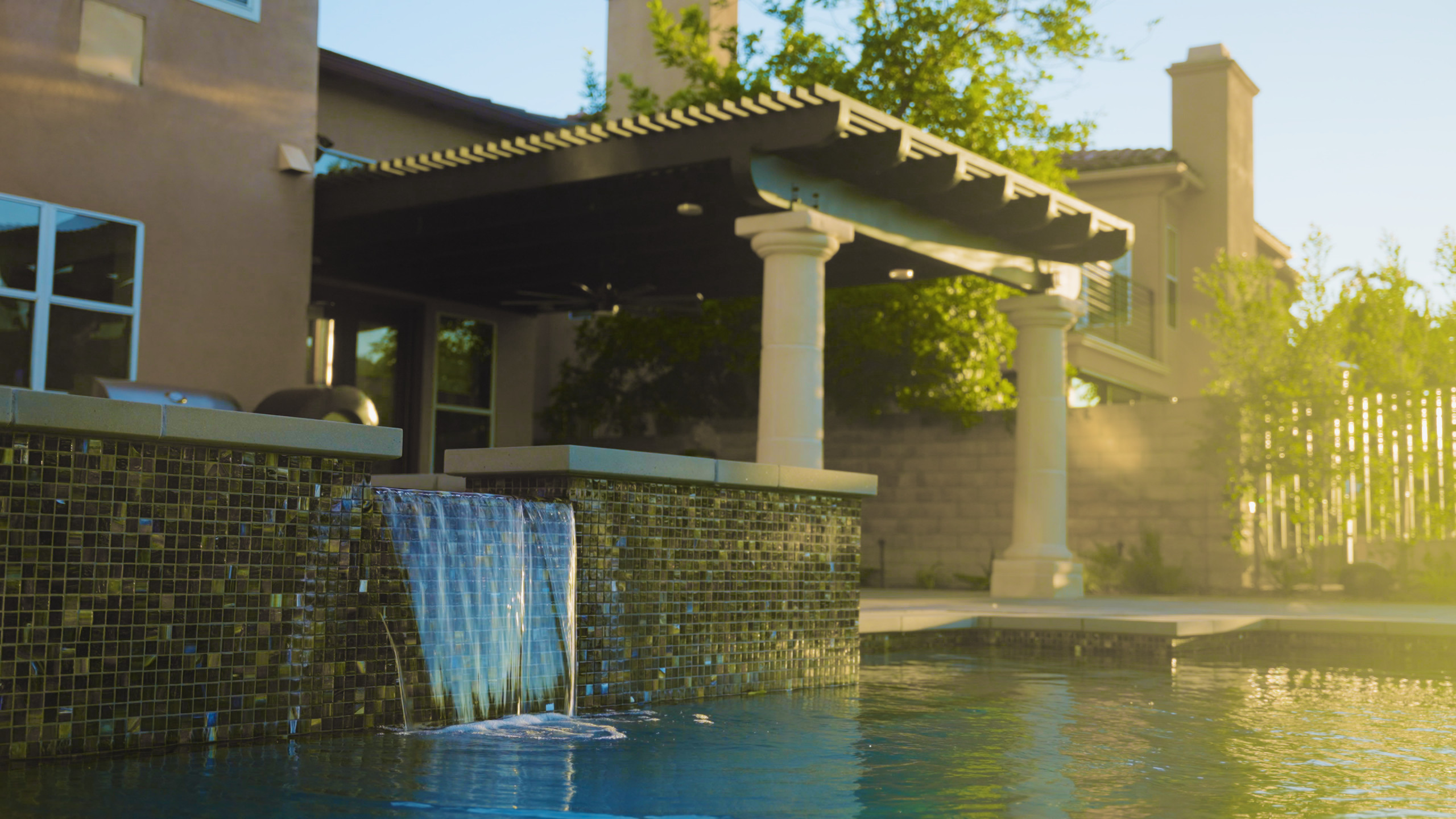 Modern Hillside Pool & Spa