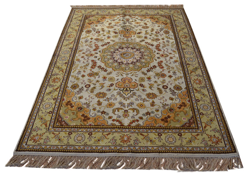 Kashan Silken Oriental Rug, Hand-Knotted 250 KPSI Soft Colors Rug