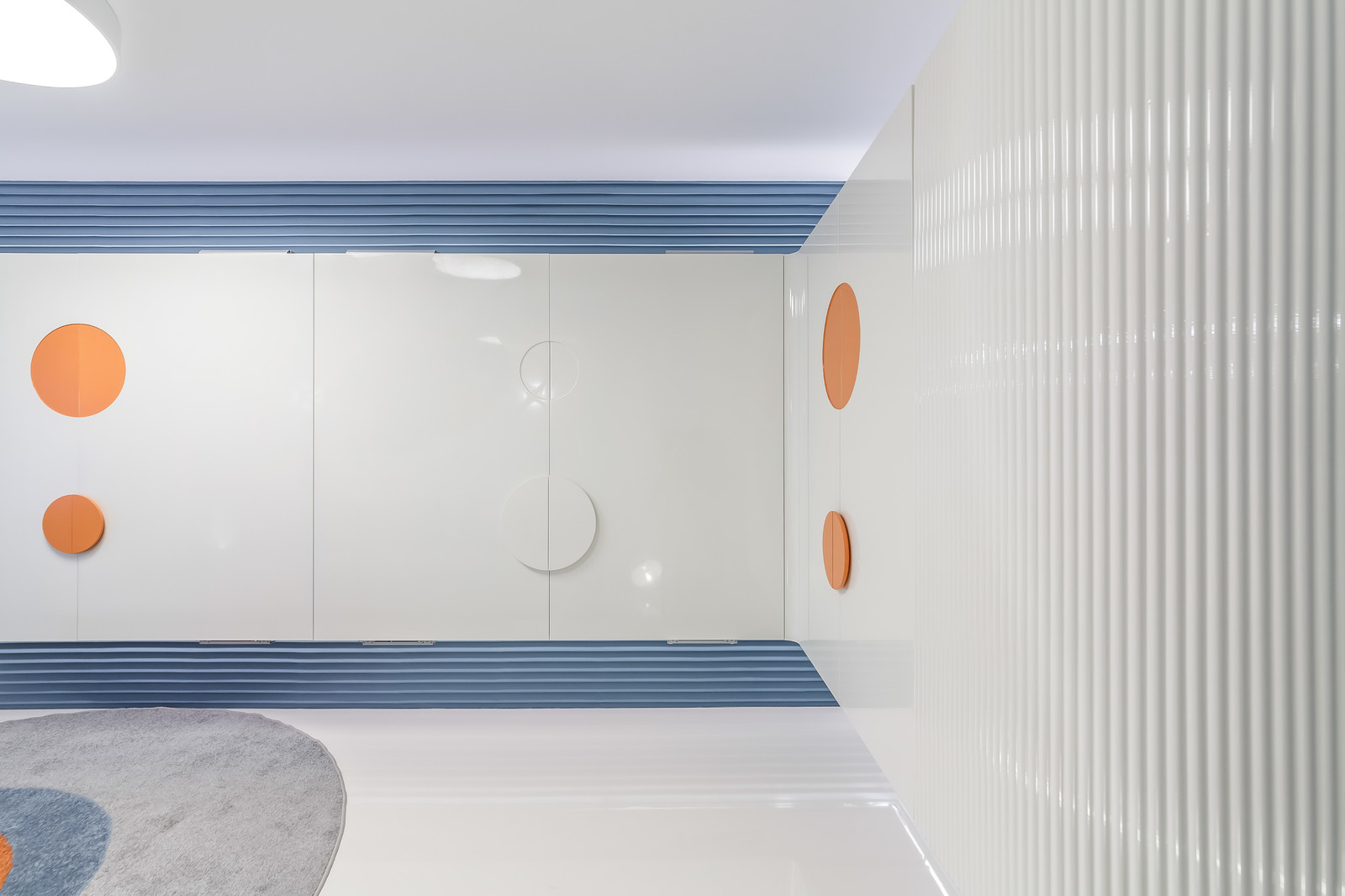 Космический люкс в гостиной для программы "Квартирный вопрос"