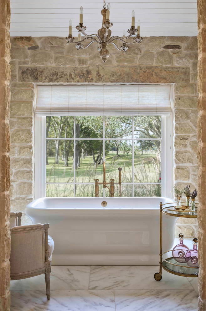 Bathroom - rustic bathroom idea