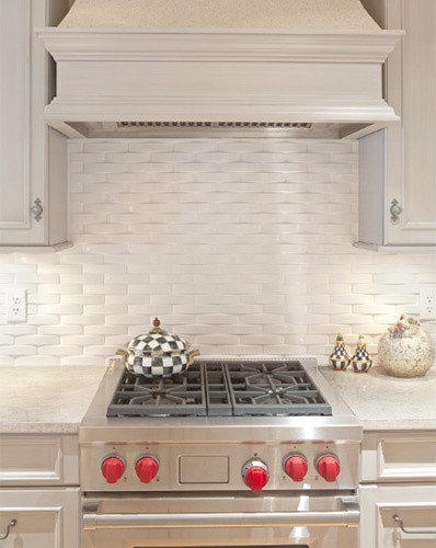 Example of a transitional kitchen design in Orange County