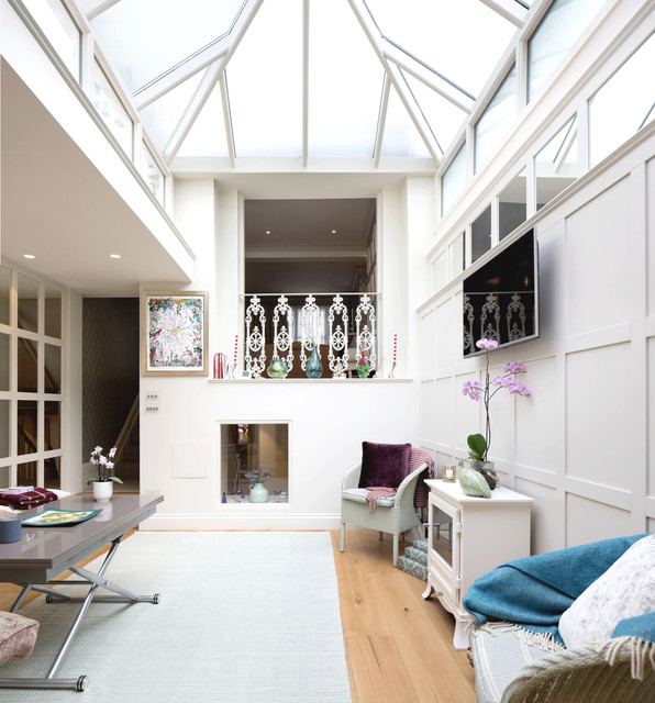 A Central London Mews House Referbfireplacee contemporary-vardagsrum