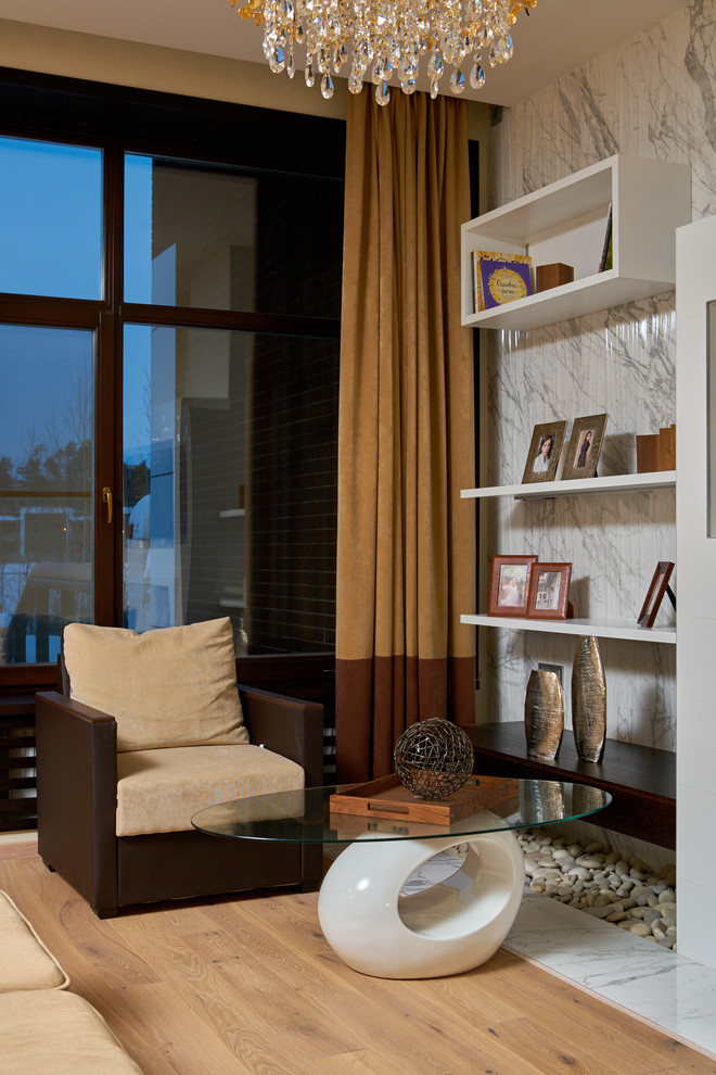 Композиция вокруг камина