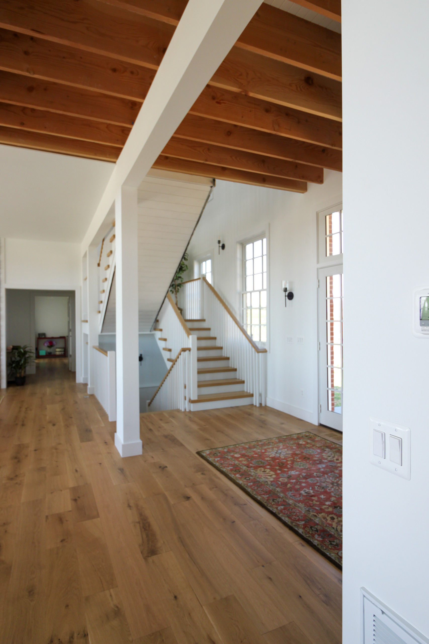 91_U-Shaped Floating Staircase Surrounded by Bucolic Mountain Views, Winchester,