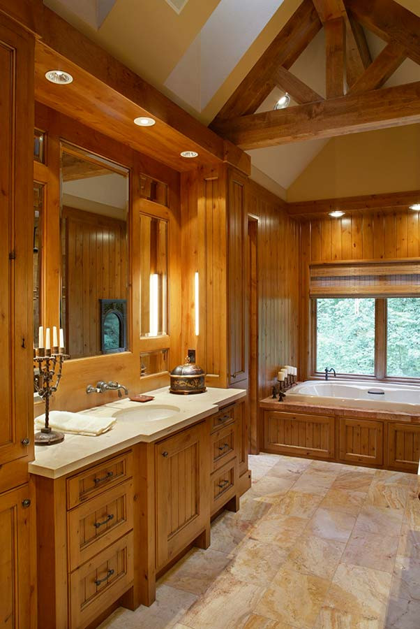 Inspiration for a country bathroom in Portland.