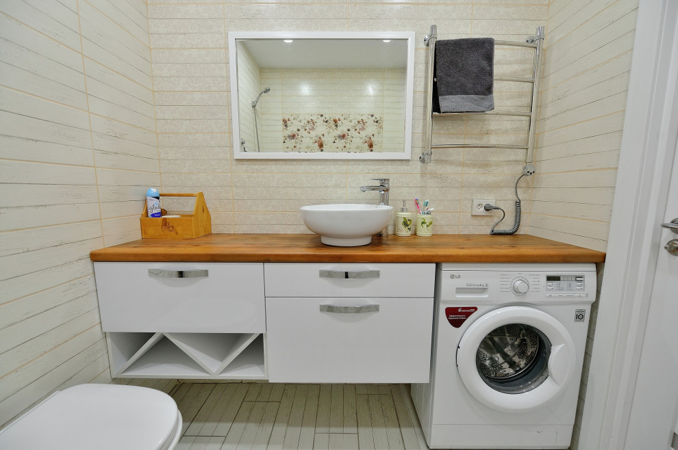 Прихожая и ванна