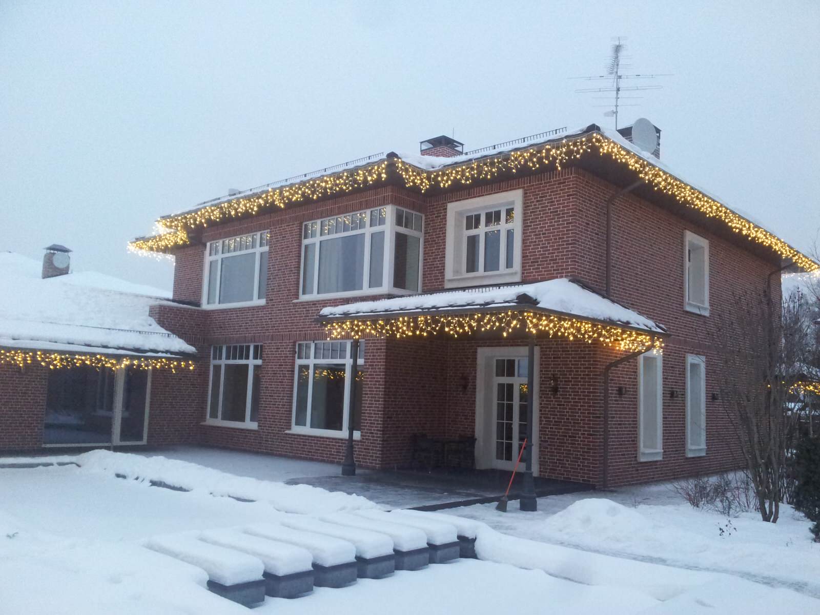 Современный сад в КП "Променад"