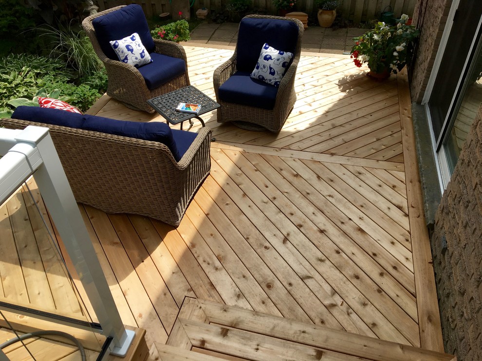 Example of a large backyard deck design