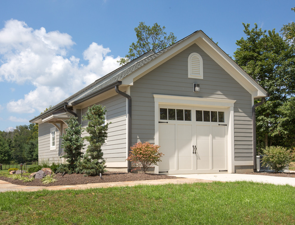This is an example of a traditional one-car garage in Columbus.