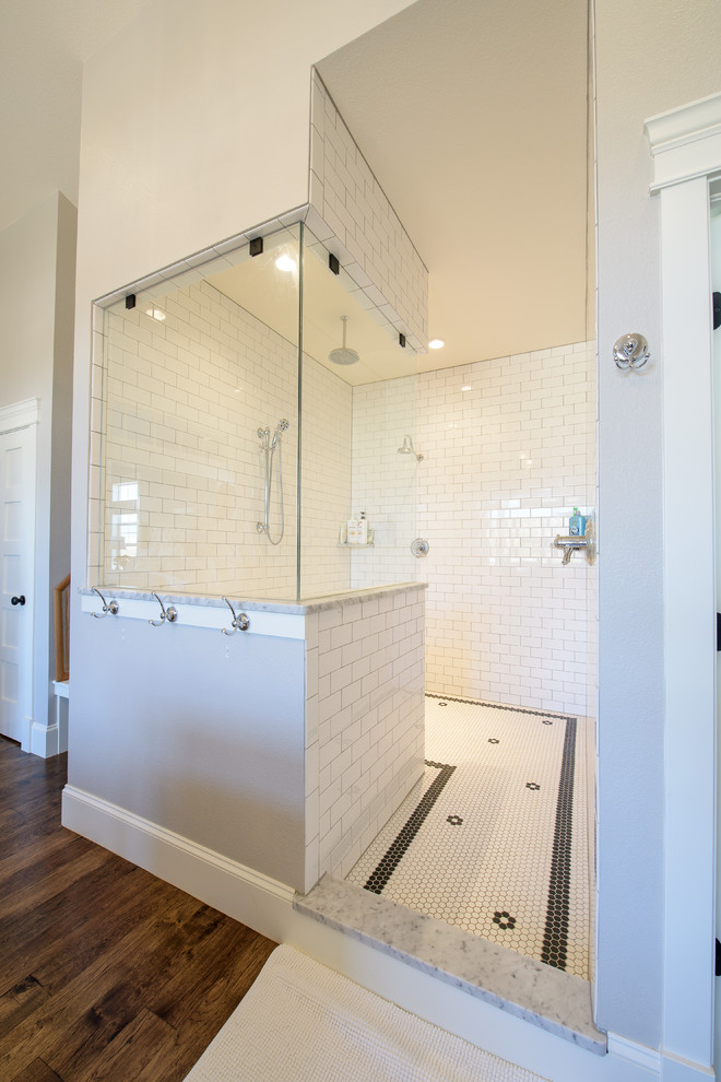 Example of a transitional bathroom design in Denver