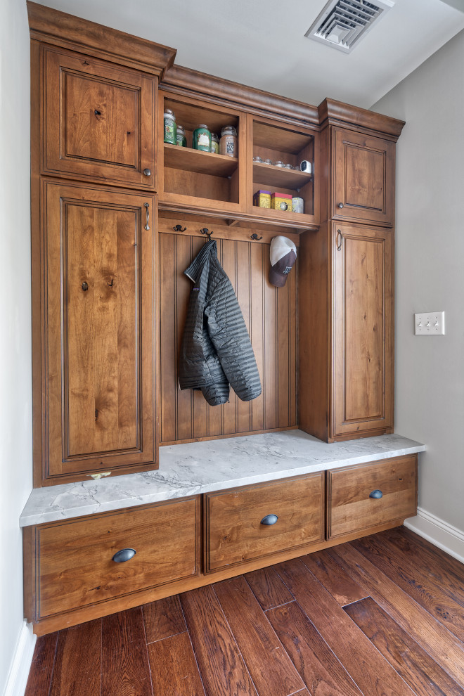 Inspiration for a small country mudroom in Newark.