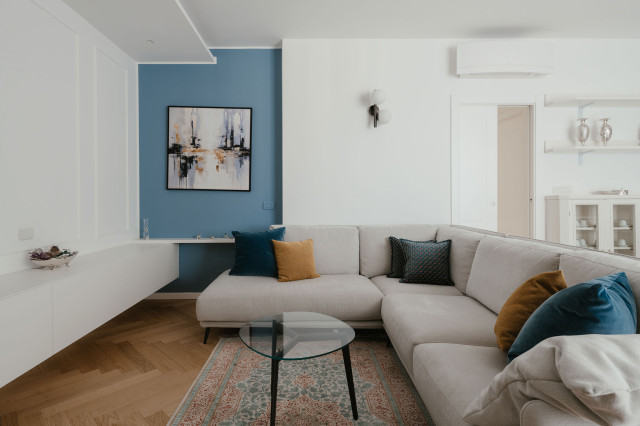 SENZA TEMPO traditional-living-room