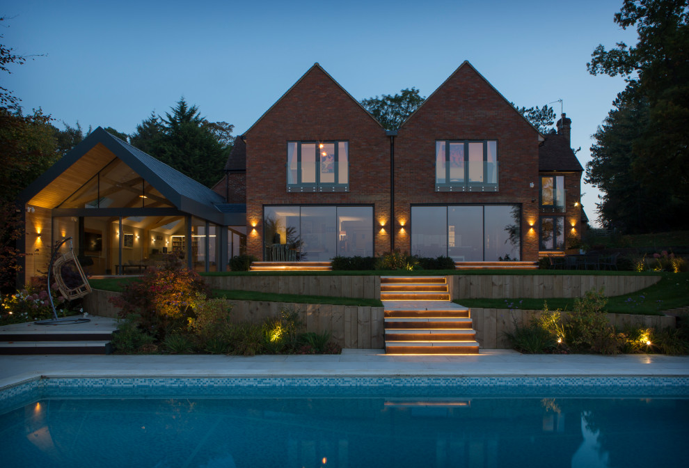 Large contemporary back garden in Buckinghamshire.