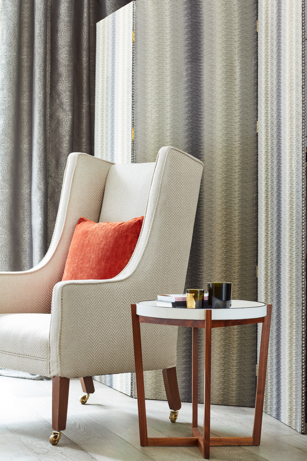 Ткани James Hare 2016: коллекции Constellation и Kaleidoscope