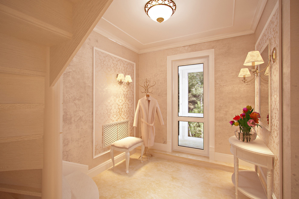 Холл с лестницей в загородном доме, п. Авиатор