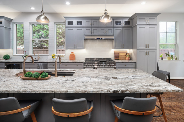 Amazing Grays - Transitional - Kitchen - Dallas - by Alair Homes | Houzz UK
