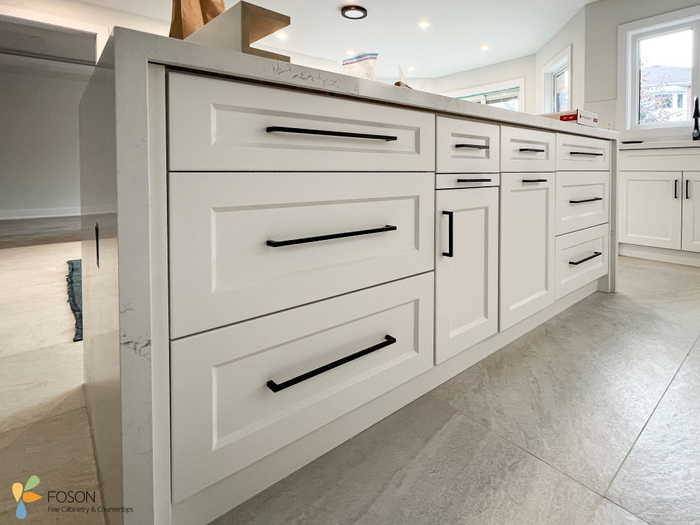 Kitchen - kitchen idea in Toronto