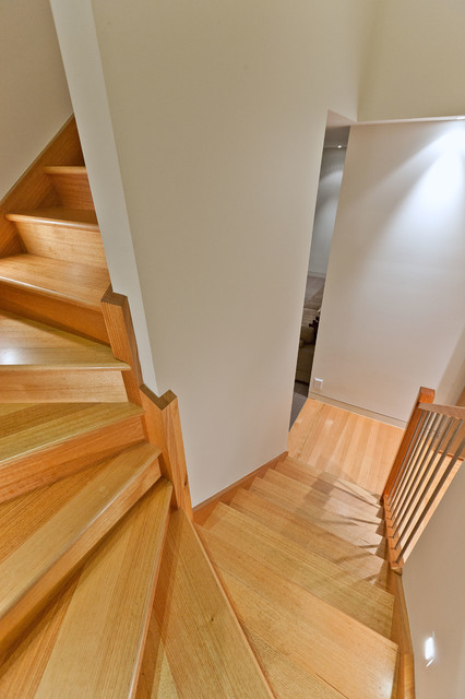 McKinnon Abode contemporary-trappa
