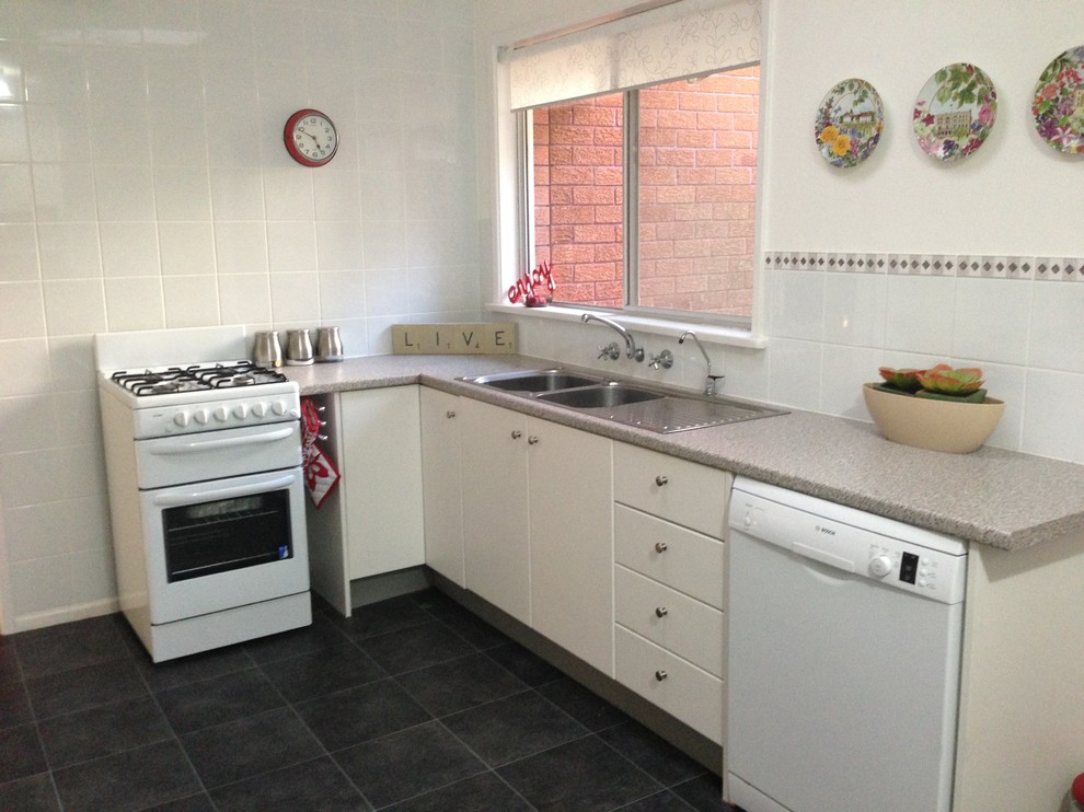 Renew of a 1970's kitchen
