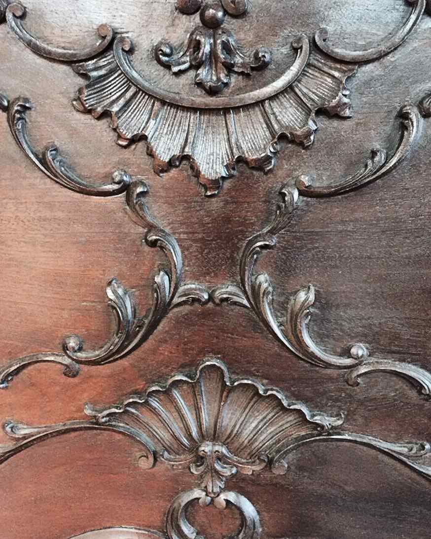 Новая жизum антикварных вещей