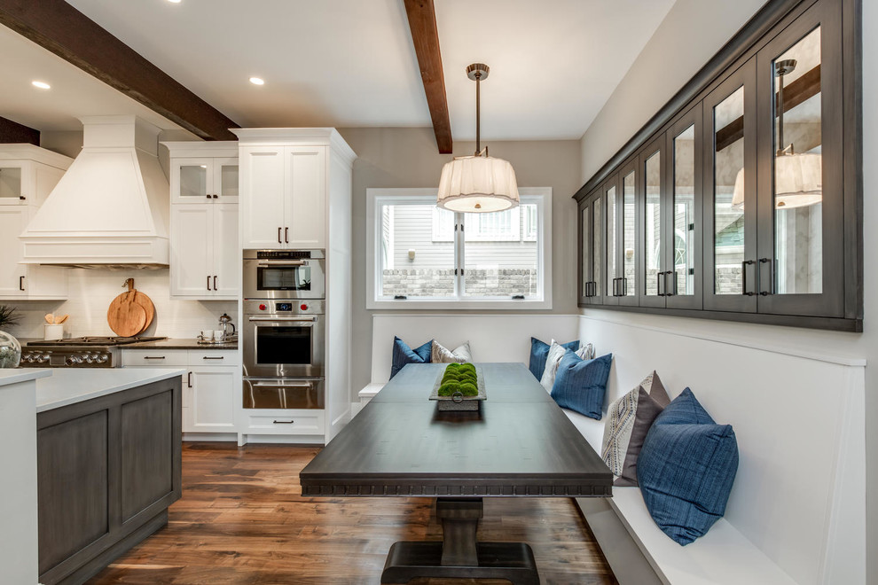 Kitchen - transitional kitchen idea in Denver