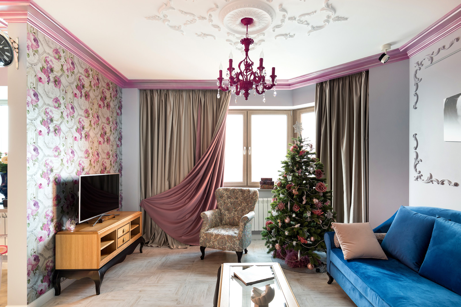 В розовом цвете