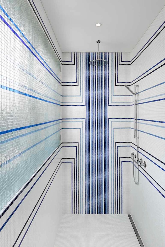 Inspiration for a contemporary bathroom in Berlin with an alcove shower, multi-coloured tile, mosaic tile and mosaic tile floors.