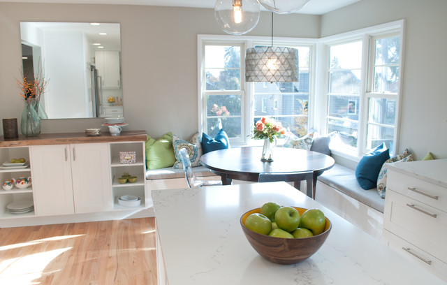 Classic Kitchen: Light, Bright and Cherished! klassisch-modern-kueche