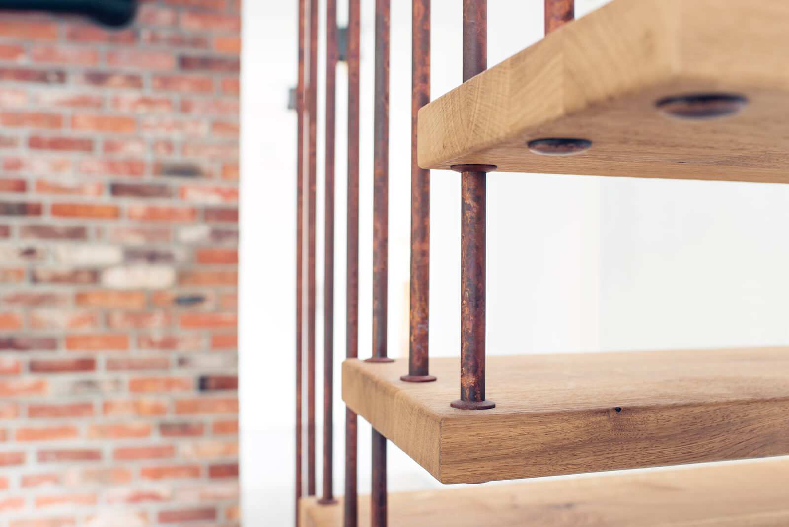 Лестница в стиле лофт