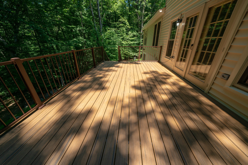 Fairfax Station Composite Deck