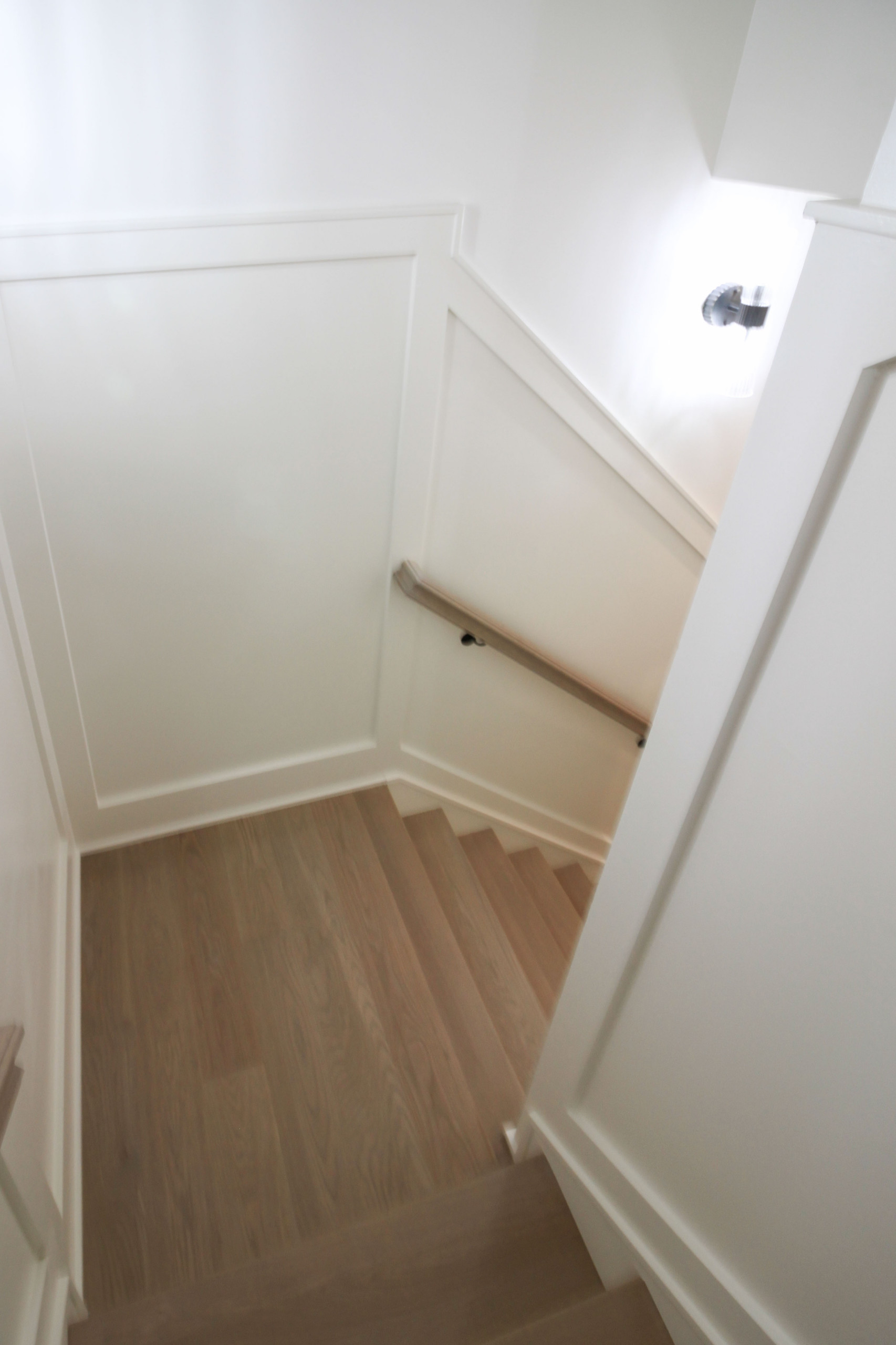 93_Captivating Light Wood Railing System with Black Spindles, Arlington VA 22207