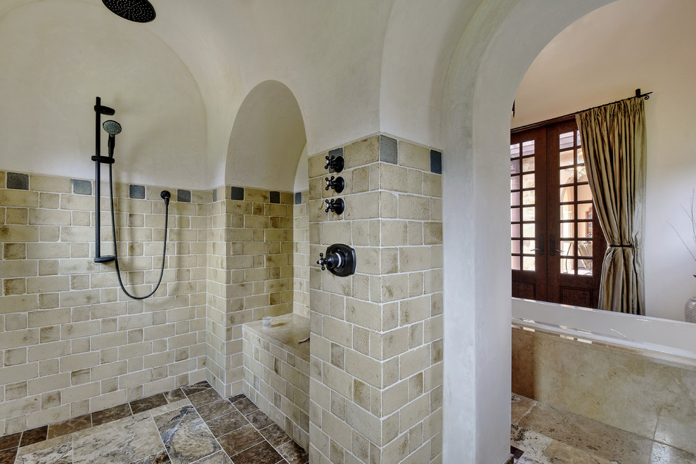 Home design - transitional home design idea in Austin