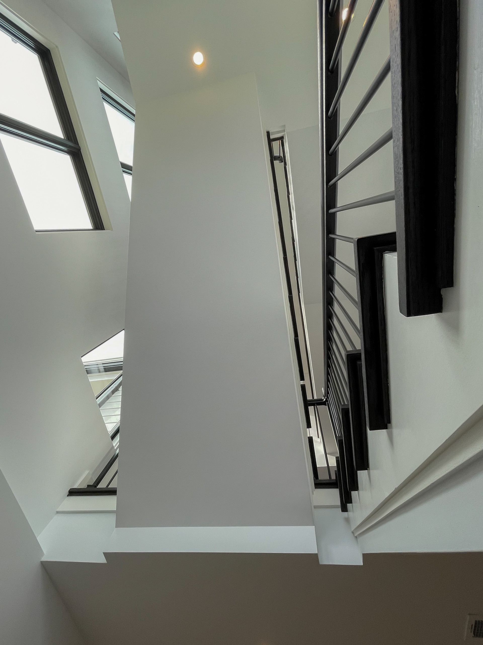 90_Classic Staircase with a Contemporary Twist, McLean VA 22101