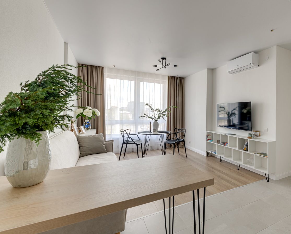 Light one bedroom apartment