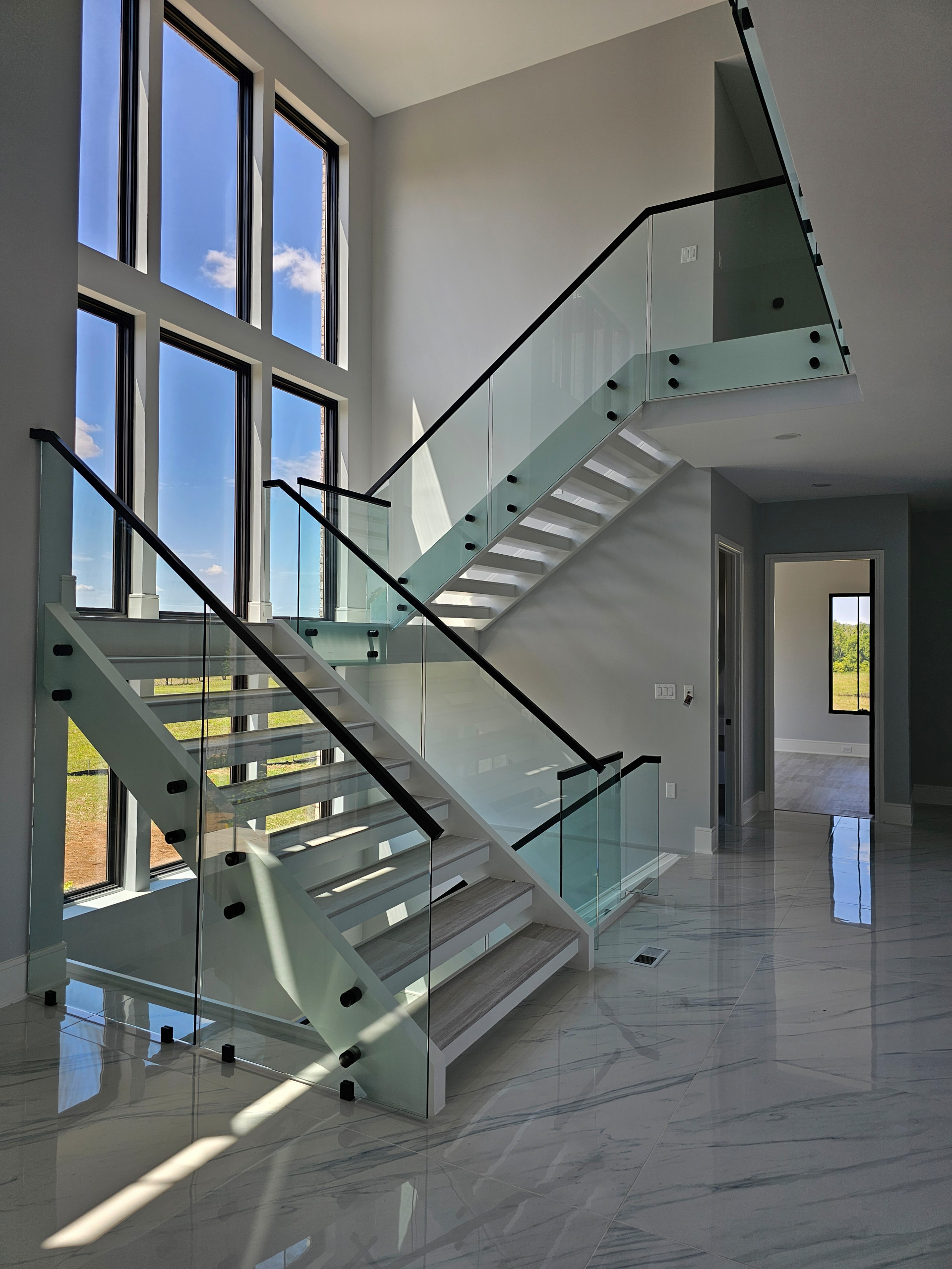 125_Modern Open Rise Stair with Glass Balustrade, Aldie, VA 20105
