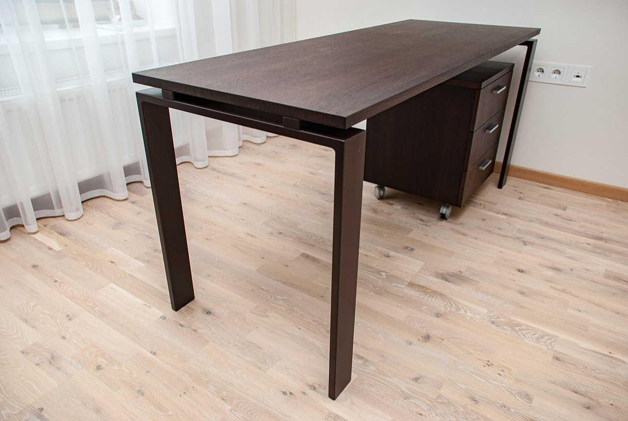 Стол тумба полка