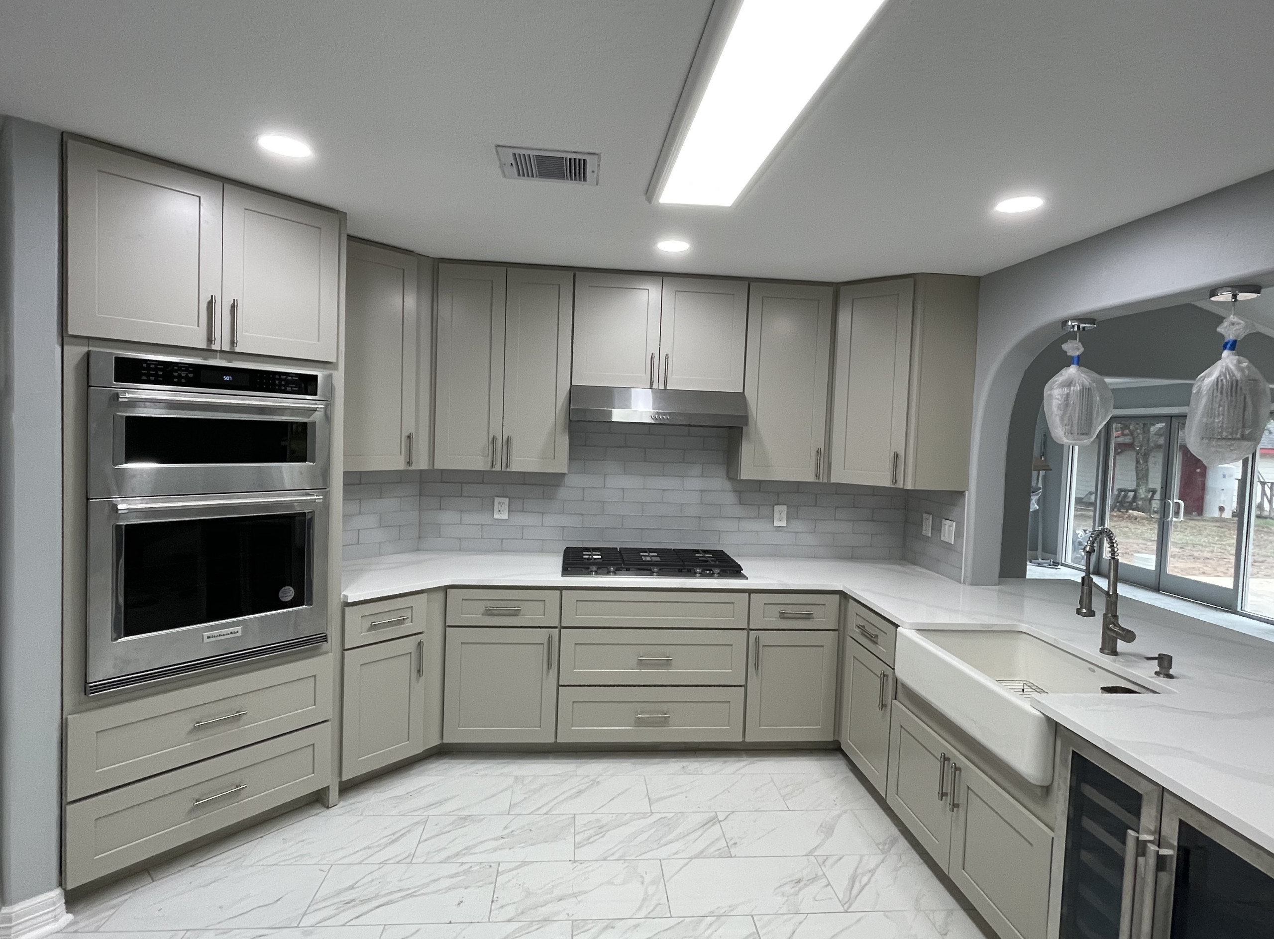 Contemporary Kitchen Remodeling in Cypress, TX