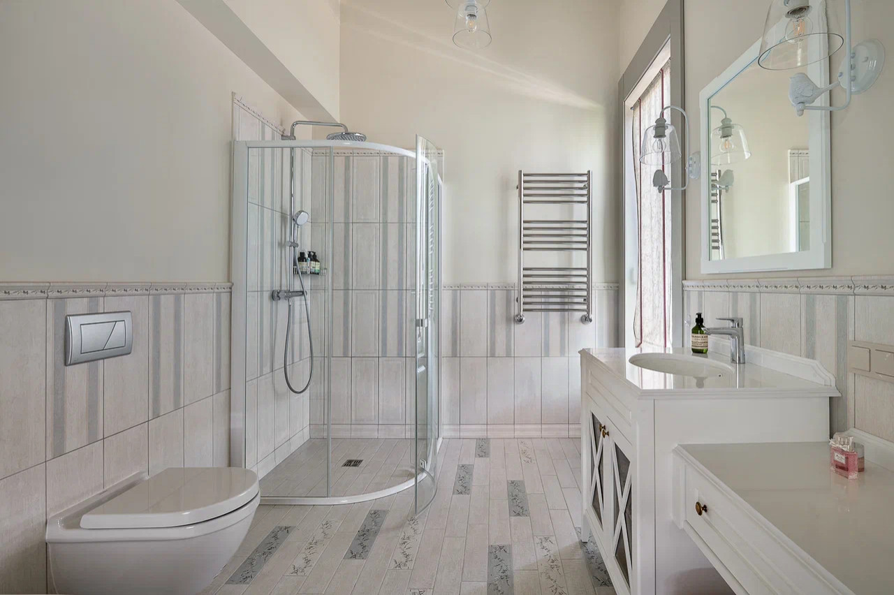 Дом из клееного бруса в стиле шале