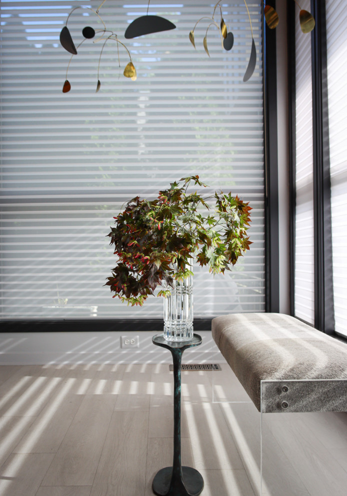 Modern Warmth with an Edge
