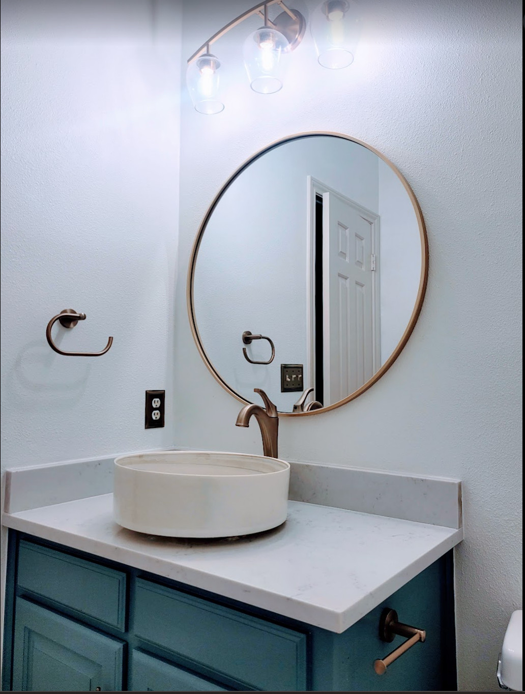 Contemporary Bathroom Remodel