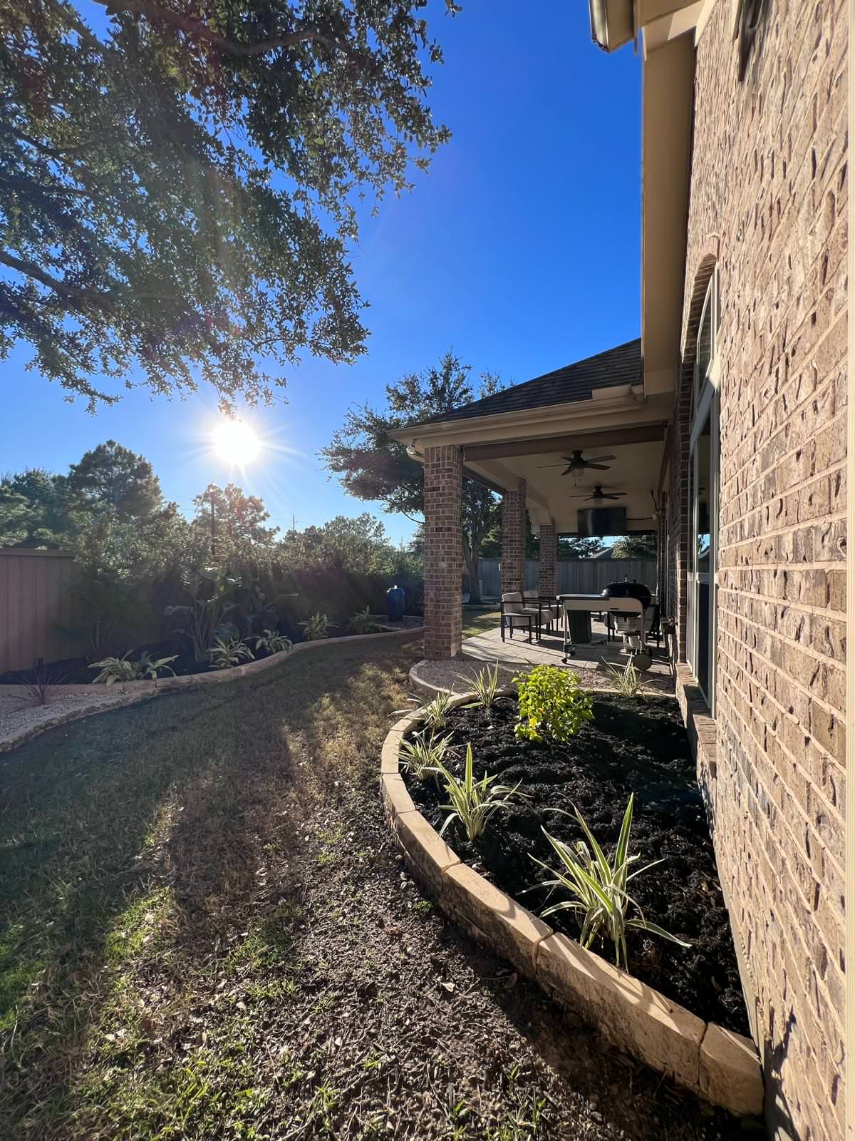 Putting Green, Backyard Paradise and Front yard Makeover in Fulshear!