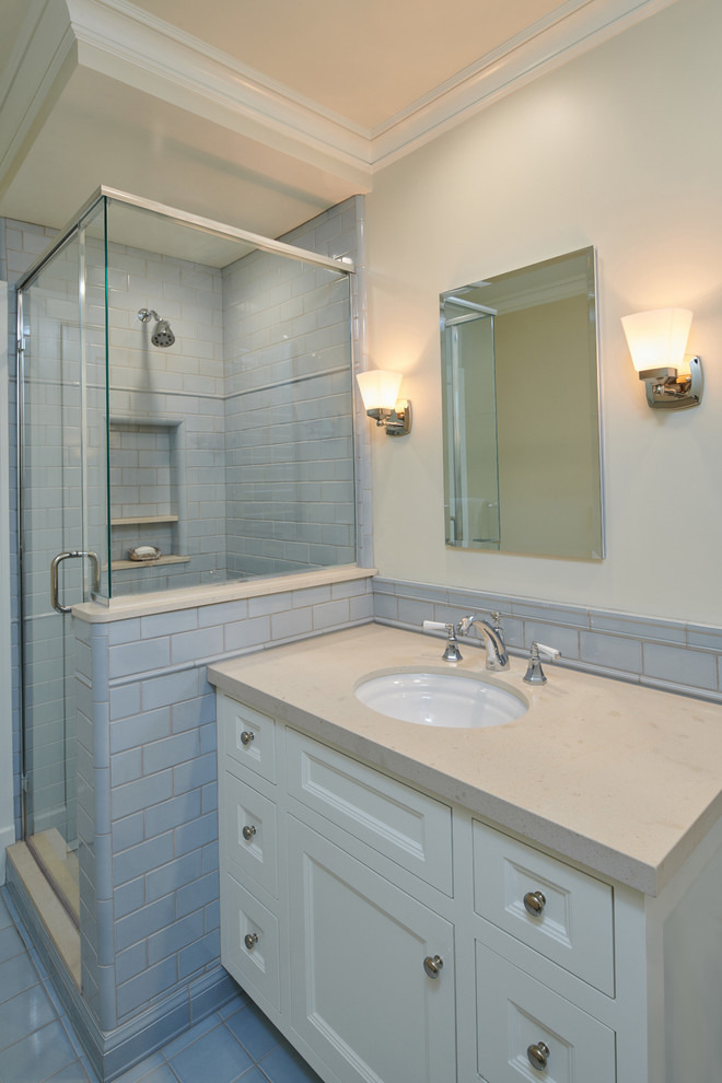 Colonial Pasadena Bathroom Los Angeles by Rollins Andrew