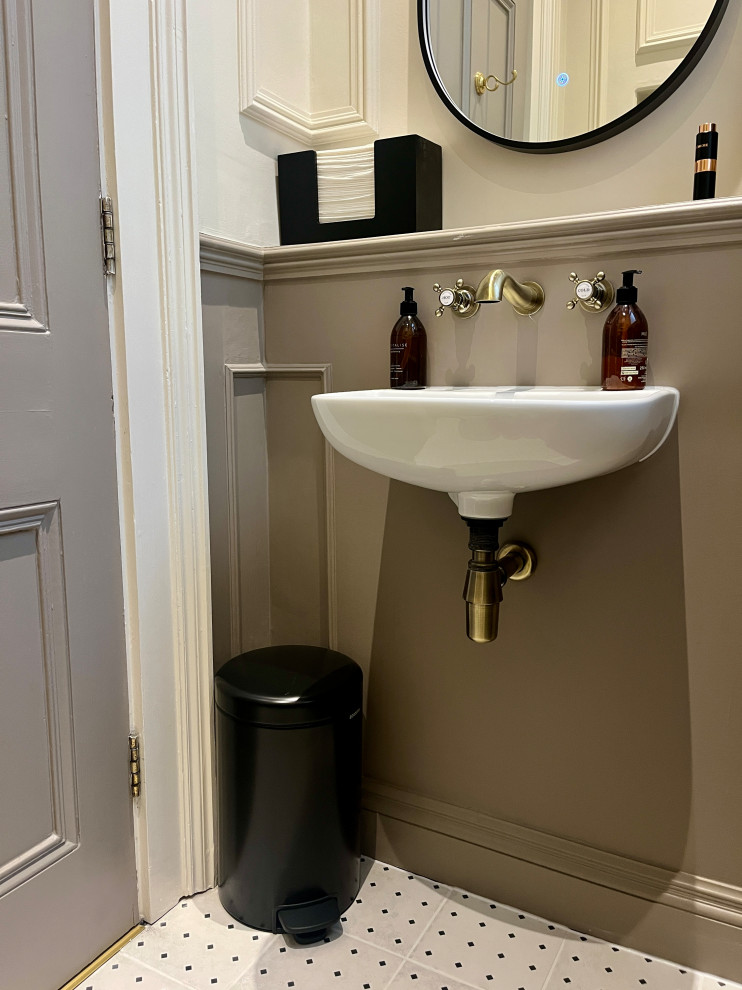 BVI London Office, Mayfair W1K - Ladies & Gents Toilets