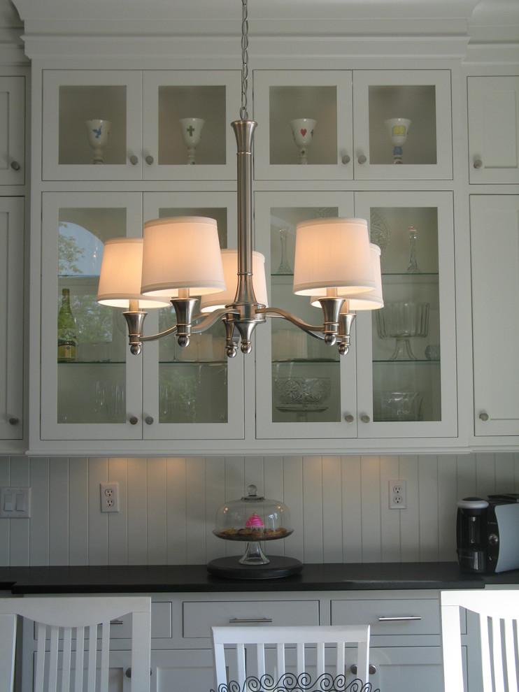 Inspiration for a transitional home design remodel in Indianapolis